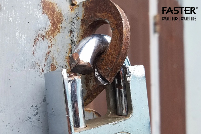 Hạn chế của khóa cơ truyền thống